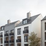 Przemyślana eksploatacja zbiornika bezodpływowego w domu jednorodzinnym – najważniejsze wskazówki dla właścicieli nieruchomości